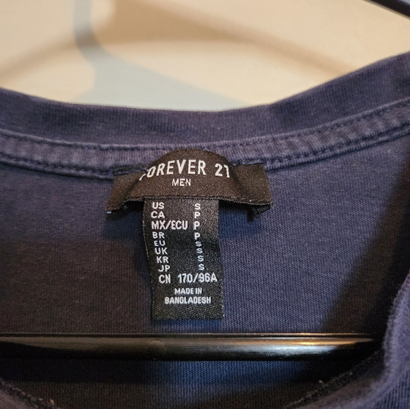 Forever 21 Small shirt - Picture 2 of 2